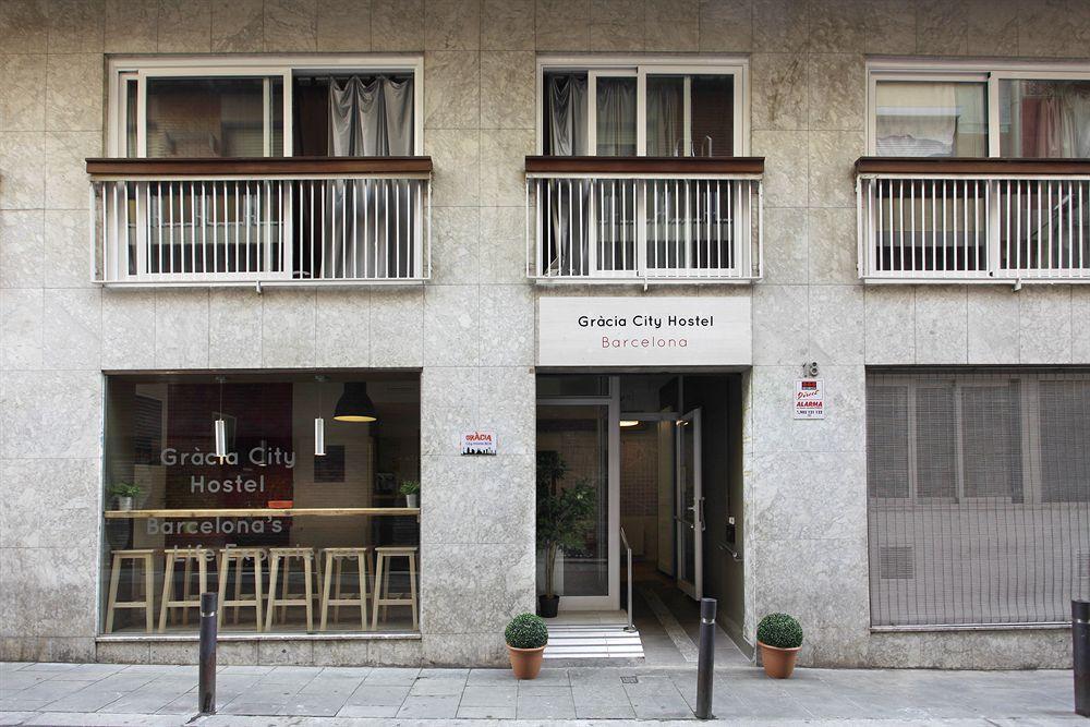 Gracia City Hostel Barcelona Buitenkant foto Granada City Hostel